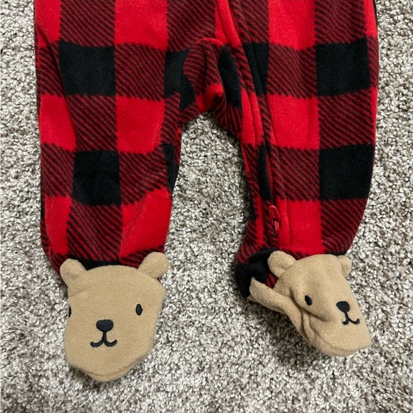 NWT Red & Black Buffalo Check Footie - Onesie - Picture 4 of 5